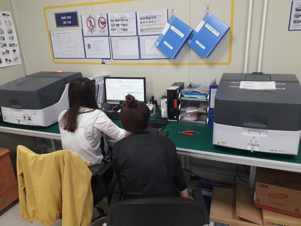 Tecotec bàn giao và lắp đặt máy quang phổ huỳnh quang tia X – EDX-LE thứ hai tại Samkwang Vina