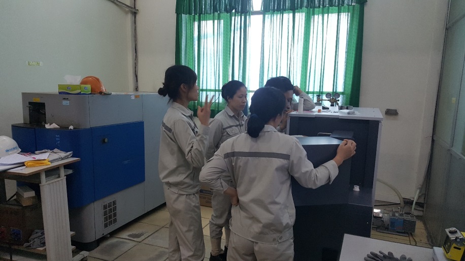 CÔNG TY TECOTEC BÀN GIAO VÀ LẮP ĐẶT MÁY QUANG PHỔ PHÁT XẠ PDA – 7000 CHO CÔNG TY CỔ PHẦN THÉP VIỆT Ý