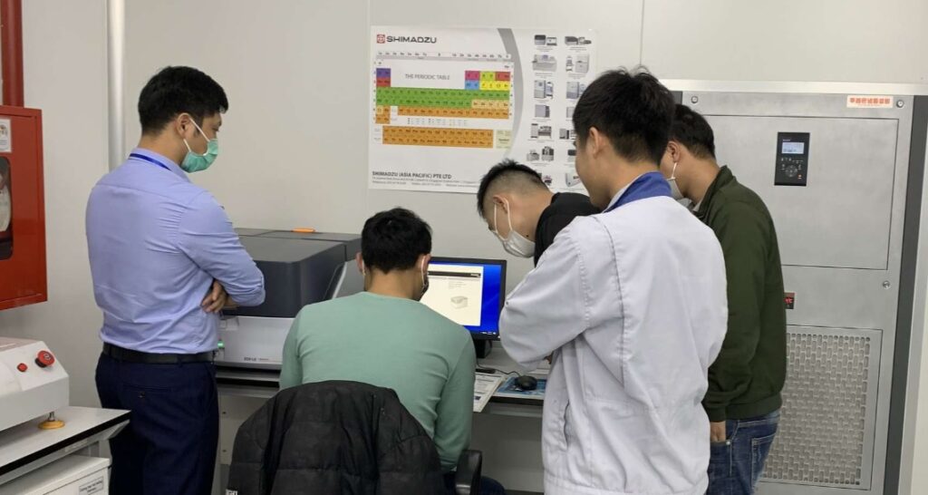 TECOTEC BÀN GIAO MÁY QUANG PHỔ HUỲNH QUANG TIA X EDX-LE TẠI DYT VINA