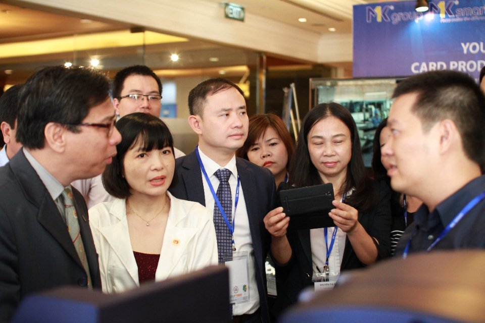 GLORY và TECOTEC tham gia Diễn đàn Ngân hàng Đông Nam Á 2014 18 glory202014203